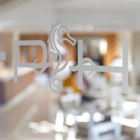 ホテル Western Plaza 4*