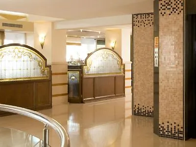 Hotel Western Plaza