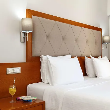 Szálloda Western Plaza