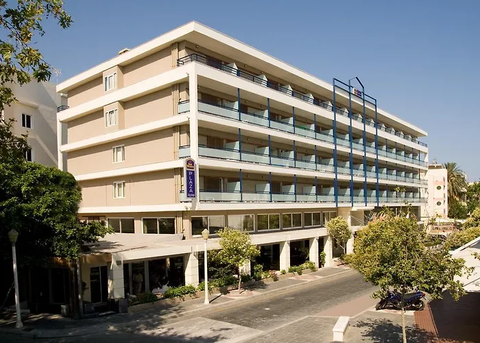 Hotel Western Plaza 4*